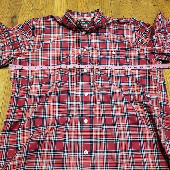 Orvis plaid button down wrinkles free - Picture 7 of 10
